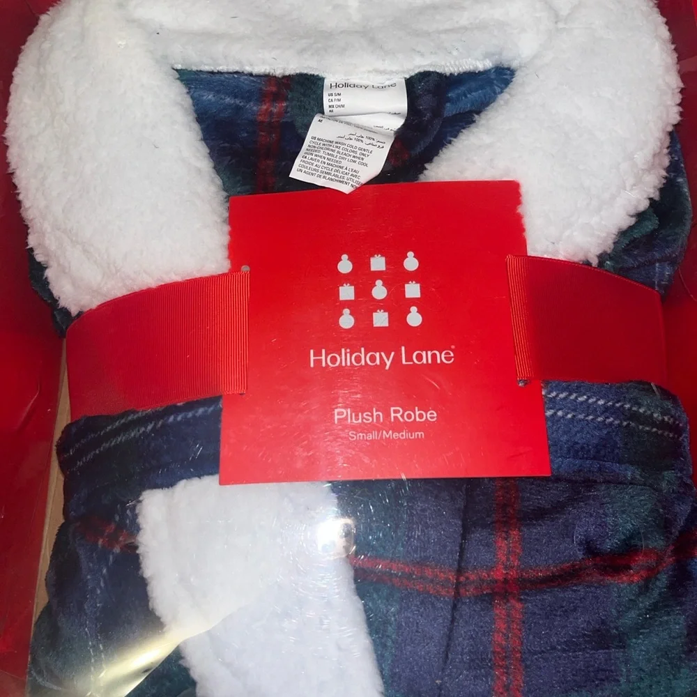 Plaid Plush Robe - Green and Red